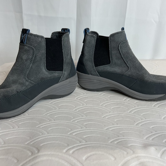 Easy Spirit explore24 size 6 womens booties - Picture 4 of 11